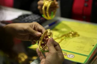 gold-hallmarking-no-extension-of-huid-scheme-will-ensure-credibility-says-bis