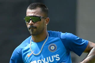 Slowly building up Hardik for T20 World Cup: Mhambrey