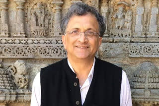 Complaint against writer Ramachandra Guha