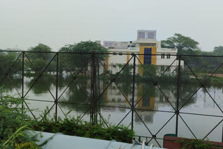 Bhalswa lake water overflow due to heavy rain in delhi