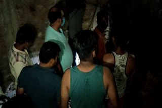 youth-died-after-garage-wall-collapses-in-ranchi
