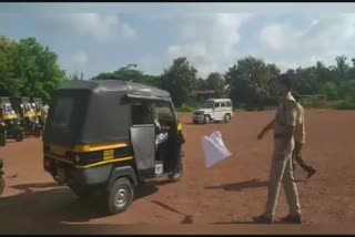 SMA type 2 disease  Auto drivers conducted service to find aid  എസ്.എം.എ ടൈപ്പ് ടു  മുഹമ്മദ് ഖാസിം  സഹായധനം കണ്ടെത്താൻ സർവീസ് നടത്തി ഓട്ടോ ഡ്രൈവർമാർ  ഓട്ടോ ഡ്രൈവർമാർ