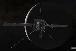 Solar Orbiter spacecraft captures Venus glare