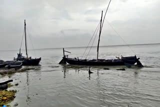 Boat accident at Deendayal Nagar Ghat in Bagaha