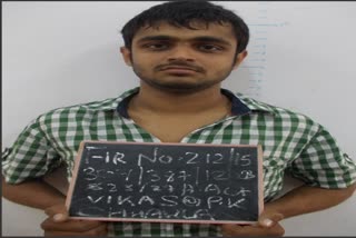 dwarka-police-arrested-notorious-crook-of-nandu-gang