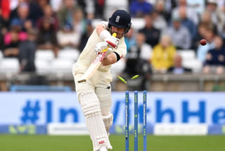 England reach 182-2 at lunch on day 2