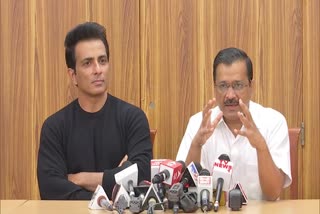 Sonu sood, Kejriwal