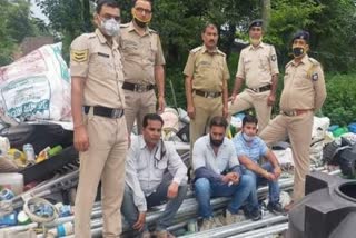 panchrukhi police arrested three accused