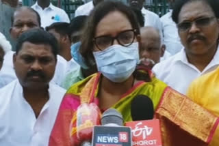 maharastra-education-minister-varsha-speaks-about-cm-issue-in-nellai