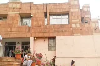 Students will also have to wait for JNU Central Library to open
