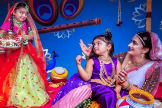 krishna janmashtami shwetha srivatsav daughter photoshoot