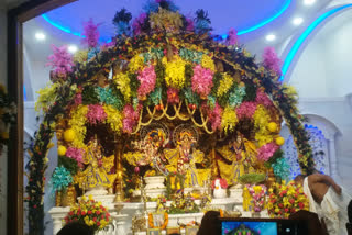 janmashtami-festival-celebrated-with-grandeur-in-iskcon-temple-delhi