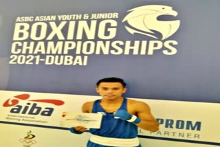 Vishwamitra won gold  youth boxing championship  एशियाई युवा मुक्केबाजी चैंपियनशिप  स्वर्ण पदक  विश्वामित्र चोंगथम  विश्वनाथ सुरेश  भारतीय मुक्केबाज  Vishwamitra Chongtham  Vishwanath Suresh  Indian boxer