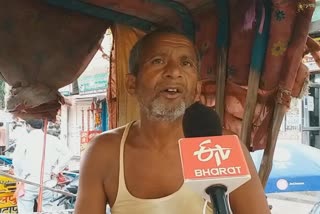 rickshaw driver