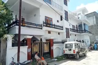 lokayukta raid on baijnath village Sarpanch Sudha singh parihar house