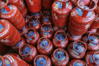 petroleum companies increase the price of domestic lpg cylinders by rs 25