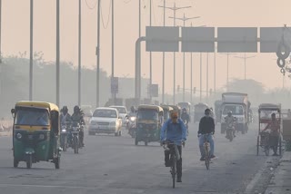 air pollution in india  വായു മലിനീകരണം  ഇന്ത്യക്കാരുടെ ആയുർദൈർഘ്യം  pollution cut life expectancy  National Clean Air Program  Energy Policy Institute Chicago