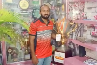 pro kabaddi league 2021 Auction : Bengal Warriors sign bhandra district raider Akash Pikalmunde for 17 lakhs