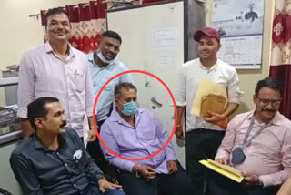 Assistant pension officer caught taking bribe