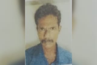 ഹോട്ടൽ ജീവനക്കാരനെ മരിച്ചനിലയിൽ കണ്ടെത്തി  Hotel employee found dead in Kollam  Man found dead in Kollam  dead in Kollam  യുവാവിനെ മരിച്ചനിലയിൽ കണ്ടെത്തി  പൊലീസ്  ഇരവിപുരം പൊലീസ്  കൊല്ലം ജില്ലാ ആശുപത്രി  പോസ്റ്റ്‌മോർട്ടം  മോർച്ചറി