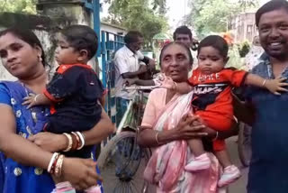 murshidabad twin babies out from jail after their parents get 1 month relief in parole