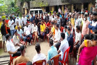 people-created-ruckus-over-throwing-garbage-in-temple-in-seraikela