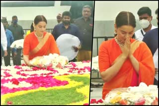 Actor Kangana Ranaut pays tribute at former Chief Minister J Jayalalithaa's memorial