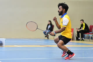 കൃഷ്ണ നാഗറിന് സ്വർണം  പാരാലിമ്പിക്‌സ്  Krishna Nagar wins gold  Tokyo paralympics  Krishna Nagar wins gold in badminton  സ്വർണം  സുഹാസ് യതിരാജ്  മെഡൽ കൊയ്‌ത്ത് തുടർന്ന് ഇന്ത്യ