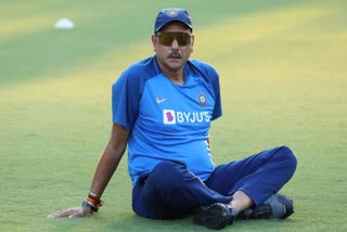 Team India coach Ravi Shastri tests COVID-19 positive, support staff isolate