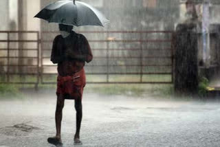 kerala rain update likely to fall heavy rain  kerala rain update  heavy rain  മത്സ്യബന്ധനത്തിന് വിലക്ക്  സംസ്ഥാനത്ത് ഇന്നും നാളെയും കനത്ത മഴ  കനത്ത മഴ  യെല്ലോ അലർട്ട്