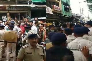 ruckus-in-the-police-station-on-conversion-in-raipur-two-groups-did-fight