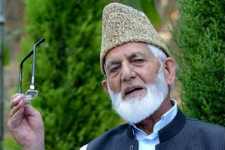 jk_sri_01_police_releases_videos_of_geelani_funerals_jk10014