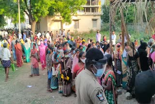 women waiting at aadhar centres