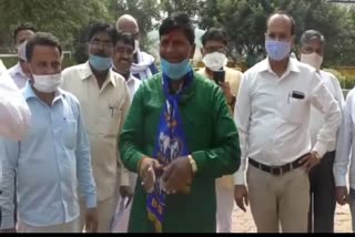 BSP candidate Harpal Manjhi filed his nomination