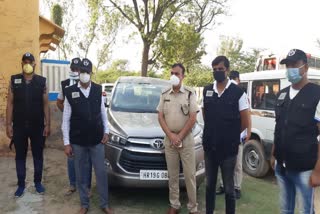 Accused of stealing luxury car arrested in charkhi dadri  