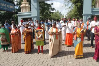 கருப்பர் கூட்டத்திற்கு எதிர்ப்பு - கந்தசஷ்டி பாடிய பெண்கள்!