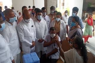 bandi sanjay, vaccination 