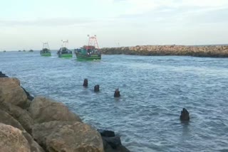 Nagapattinam fishermen have gone fishing in the sea after the storm