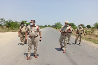 Strong security at the interstate check post, lock down in nizamabad district 