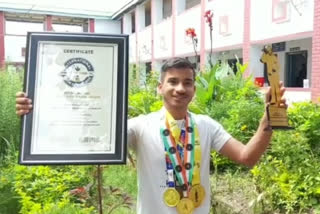 Yoga teacher Vijay Prakash Joshi sets world record