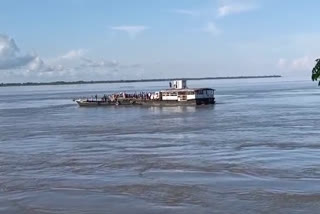 Boat collides head on on Brahmaputra river  several missing  ബ്രഹ്മപുത്ര നദിയിൽ ബോട്ട് അപകടം  നിരവധി പേരെ കാണാതായി  ബ്രഹ്മപുത്ര നദിയിൽ ബോട്ടുകൾ കൂട്ടിയിടിച്ച് അപകടം  അസം ബോട്ട് അപകടം  assam boat accident  assam accident