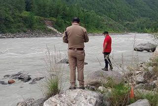 Youth jumped from Maithana Jhoola bridge