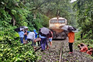 young-men-who-stopped-a-railway-accident-in-belagavi