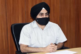 chief-secretary-ss-sandhu-took-a-meeting-of-national-food-security-at-the-secretariat