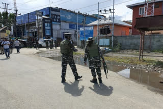 One security personnel injured in a Grenade attack in Srinagar