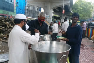 Muhammad Hanif feeds 300 people daily