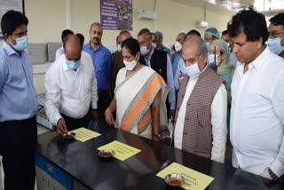 Tomar visits Indian International Trade Saffron Spice Park in Srinagar