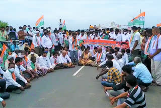 MLA Sitakka Dharna on National Highway