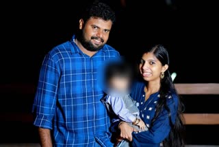 three people of a family found dead  പറവൂരിൽ ഒരു കുടുംബത്തിലെ മൂന്ന് പേരെ മരിച്ച നിലയിൽ കണ്ടെത്തി  മരിച്ച നിലയിൽ കണ്ടെത്തി  found dead  dead  ആത്മഹത്യ