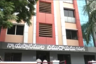 గుడివాడలో మెగా లోక్ అదాలత్